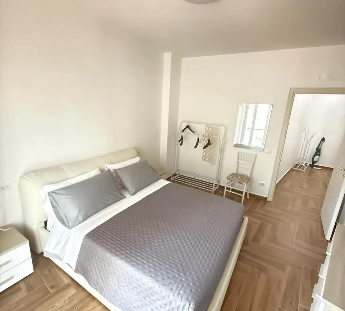 Betti Holiday House Neapel 0*,  Italien