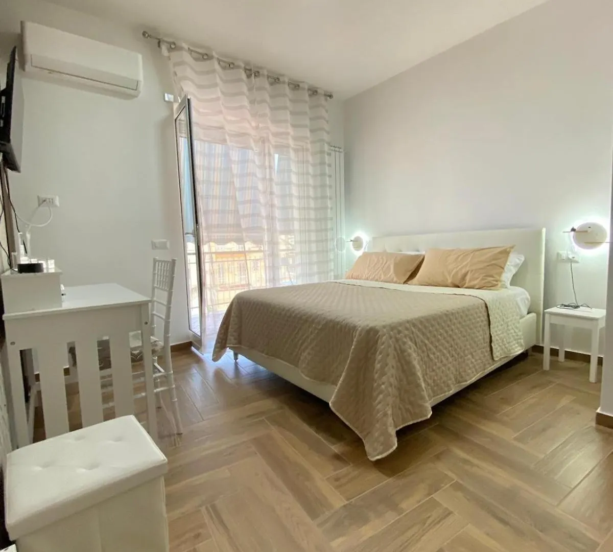 Betti Holiday House Neapel Apartment