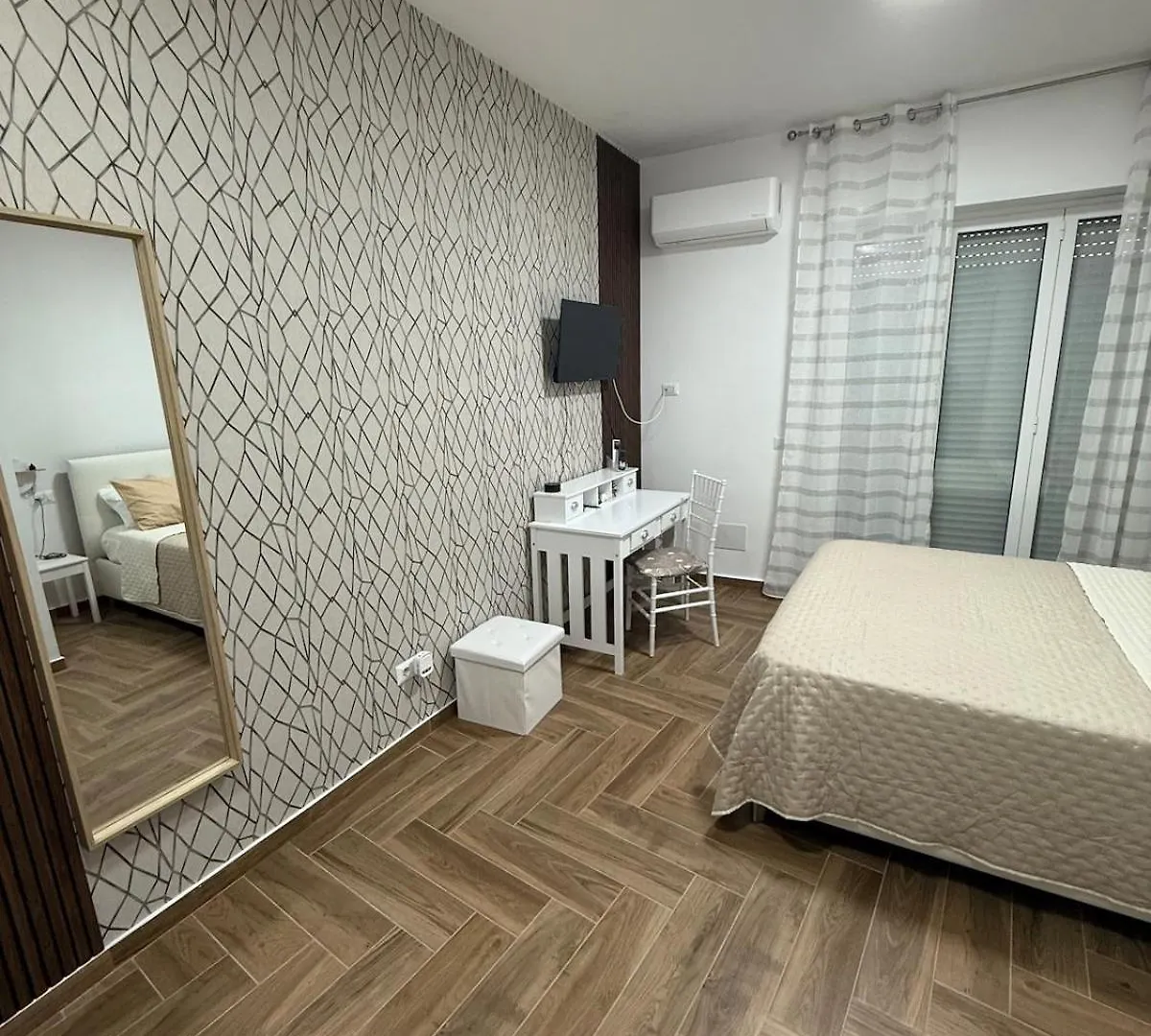 Betti Holiday House Naples 0*,  Italy