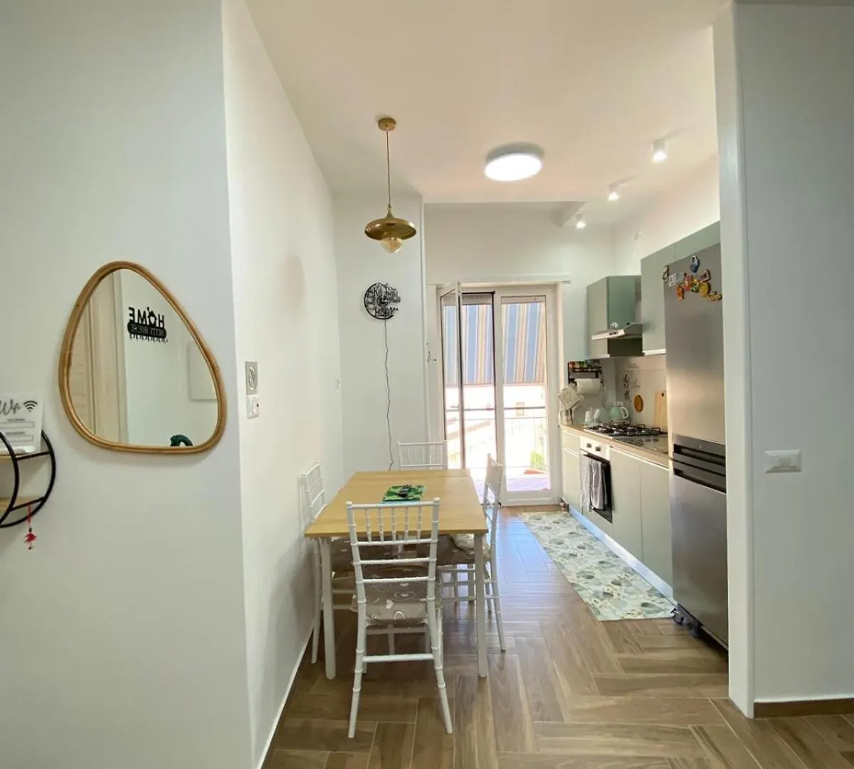 Betti Holiday House Naples Apartment